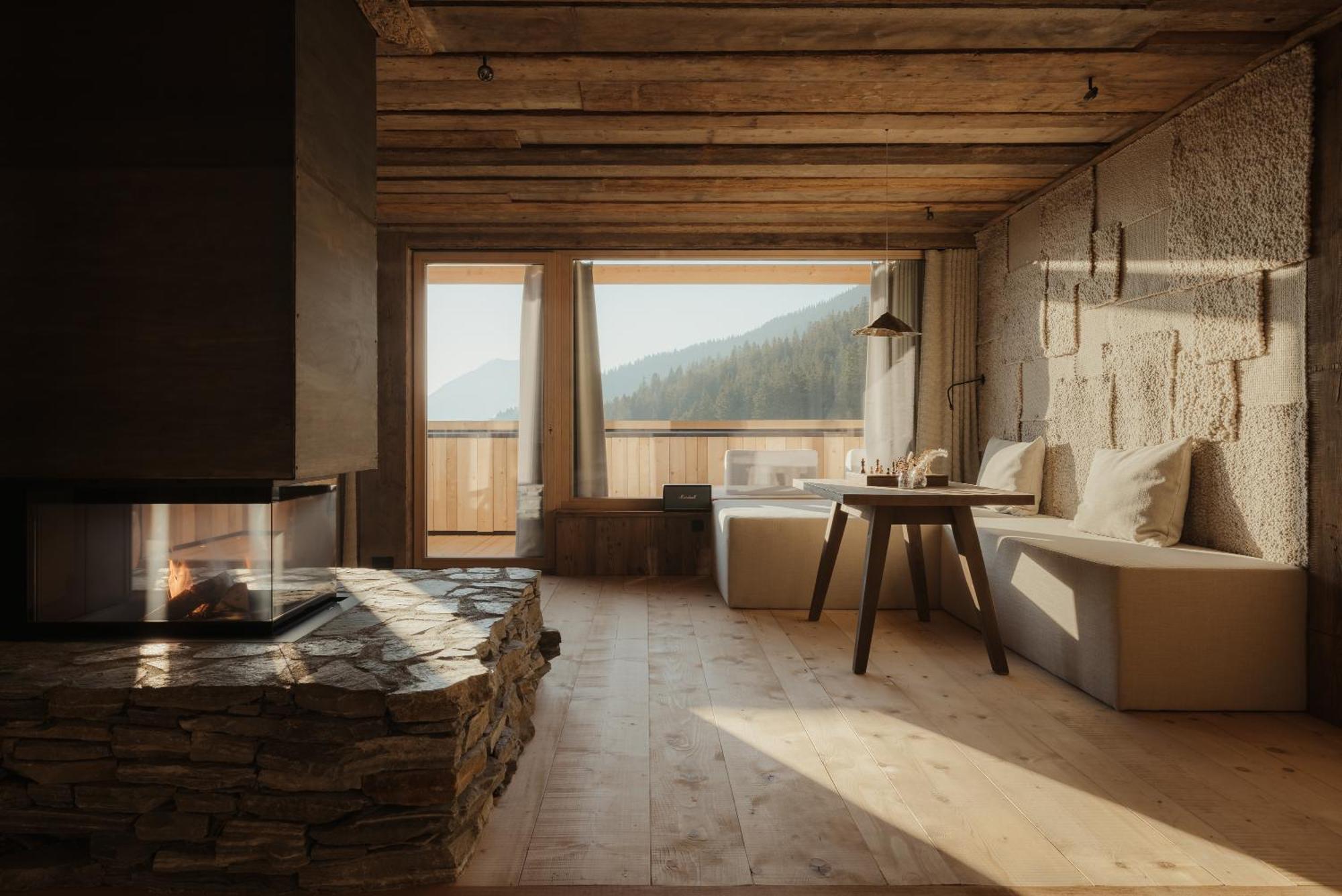 Eriro Hotel Ehrwald Eksteriør billede